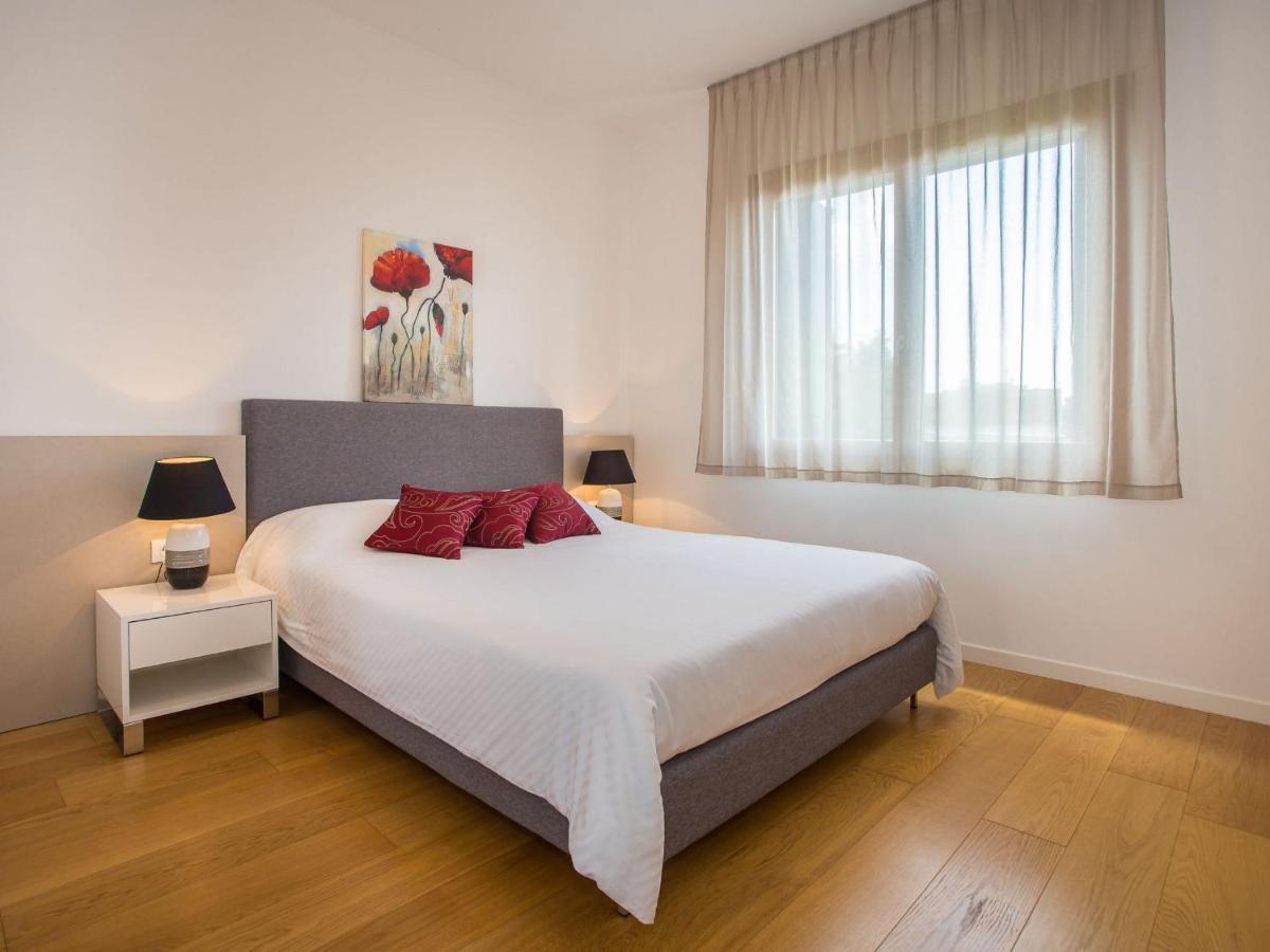 Apartment Maj - Ana - Luxury Family With Pool *