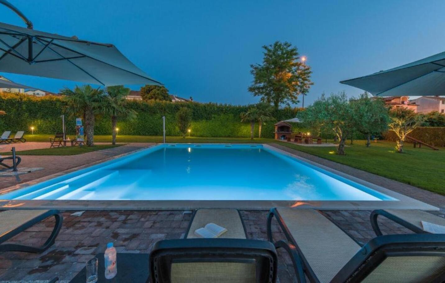 Maj - Ana - Luxury Family With Pool Porec